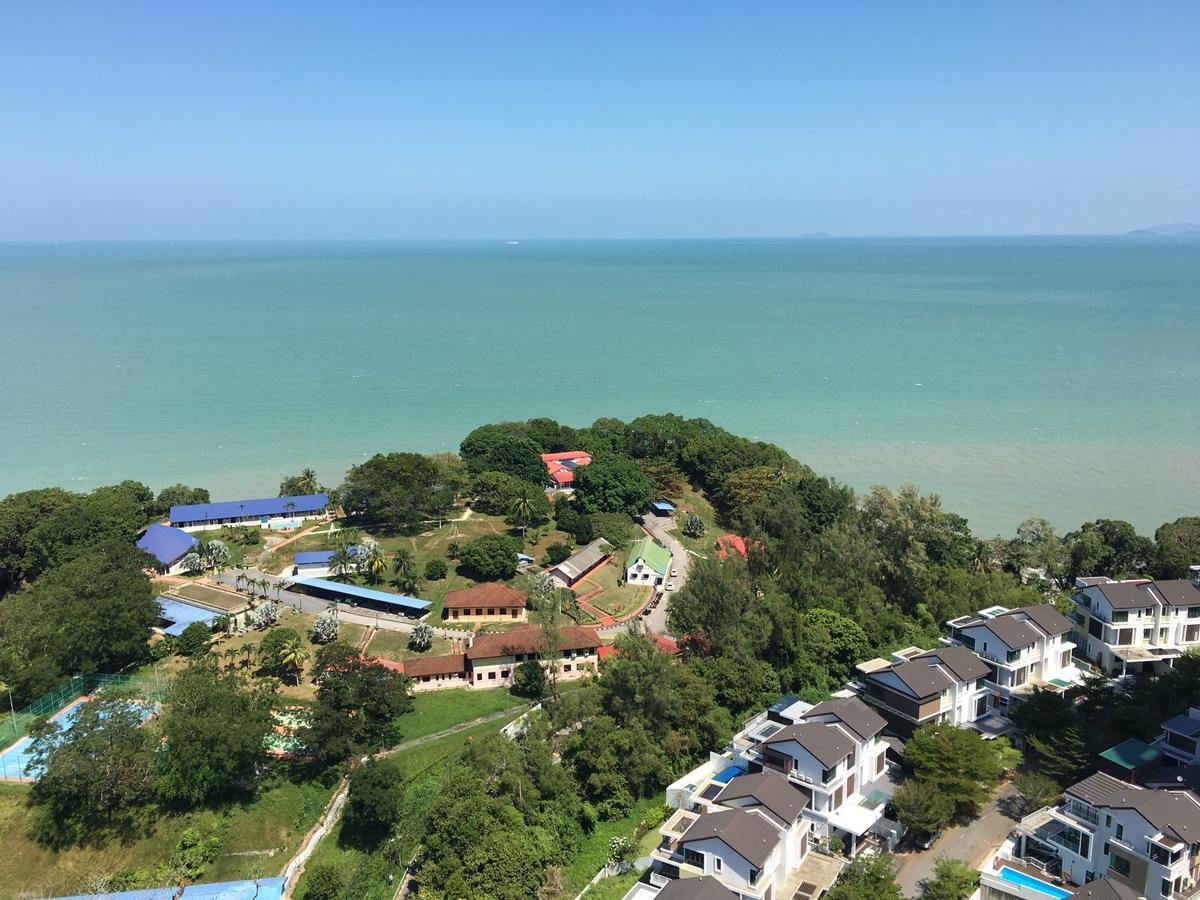 Appartamento The Ferringhi Sea View At Sri Sayang Batu Ferringhi Esterno foto